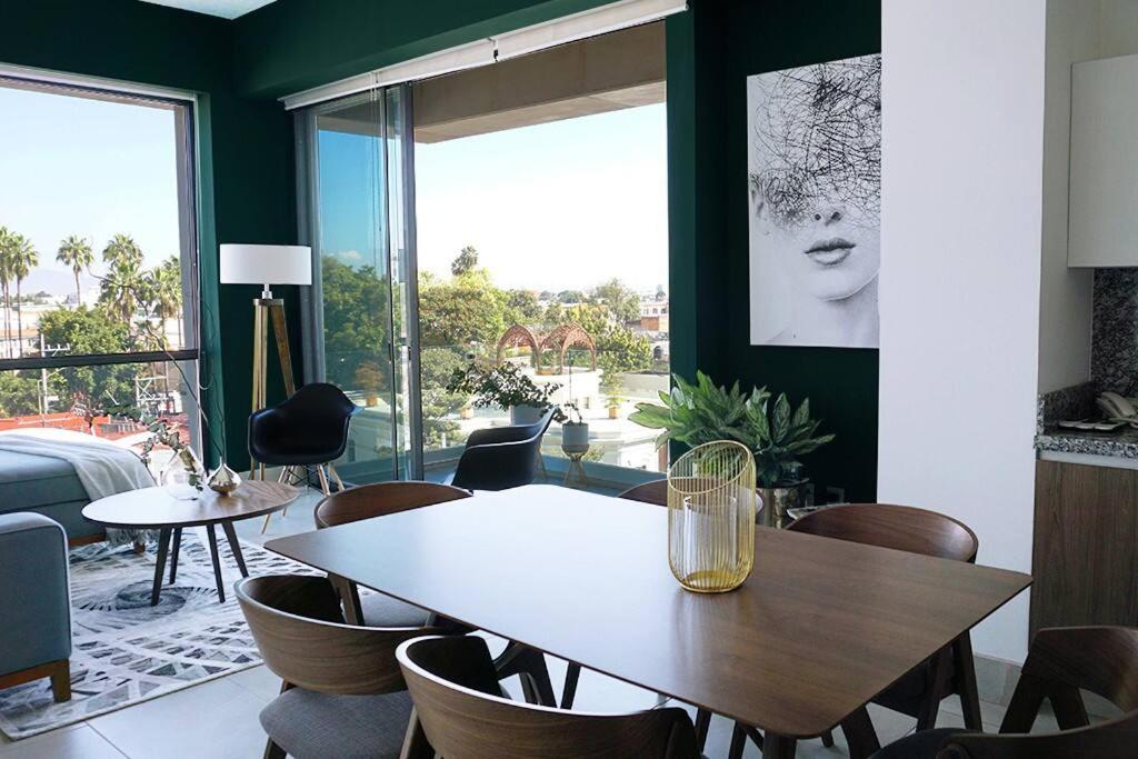 MidCentury Apartment/ Americana Chapultepec, Guadalajara (updated