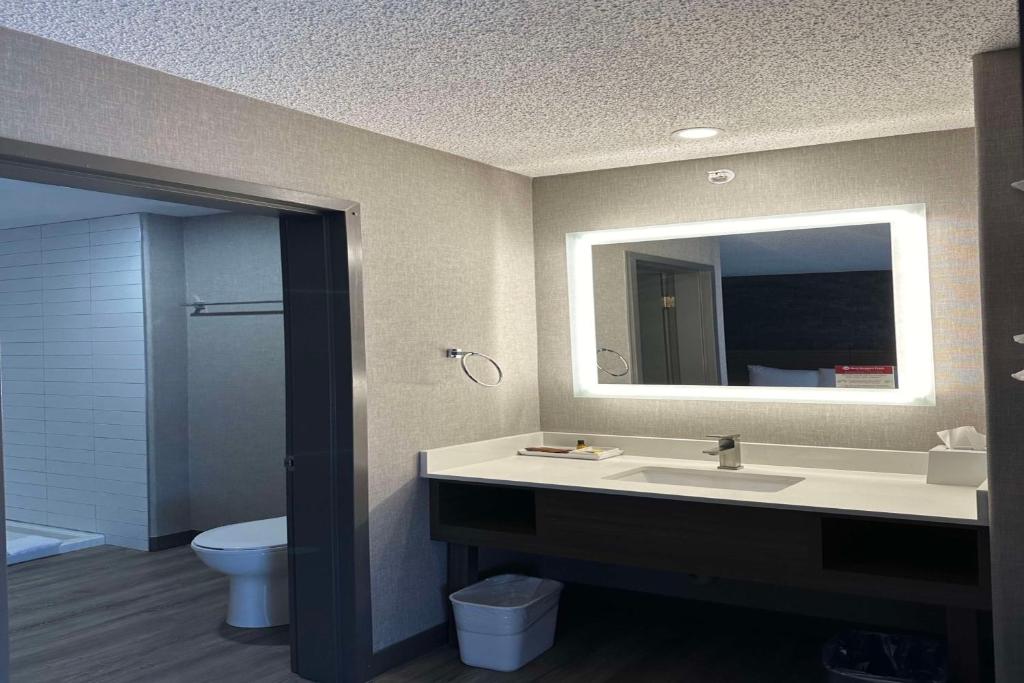 Koupelna v ubytování Best Western Plus West Edmonton