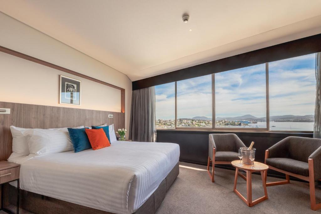 
Deluxe King Room with Harbour View
