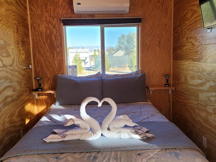 Katil atau katil-katil dalam bilik di Sun Tiny House A Pahrump