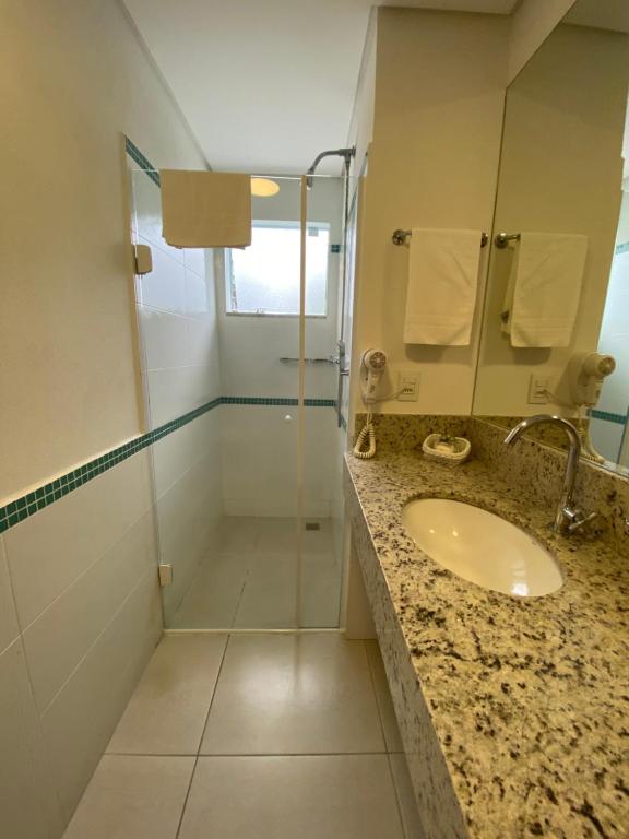 Hotel Port Louis - Chambre King Supérieure - Enfants Non Admis