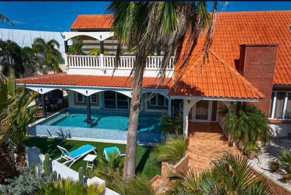 Gallery image of Villa Saliña in Palm-Eagle Beach