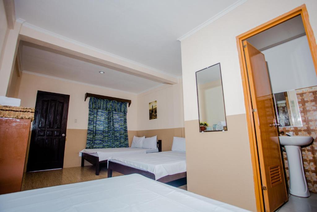 Postel nebo postele na pokoji v ubytování Durhan White Beach Resort powered by Cocotel