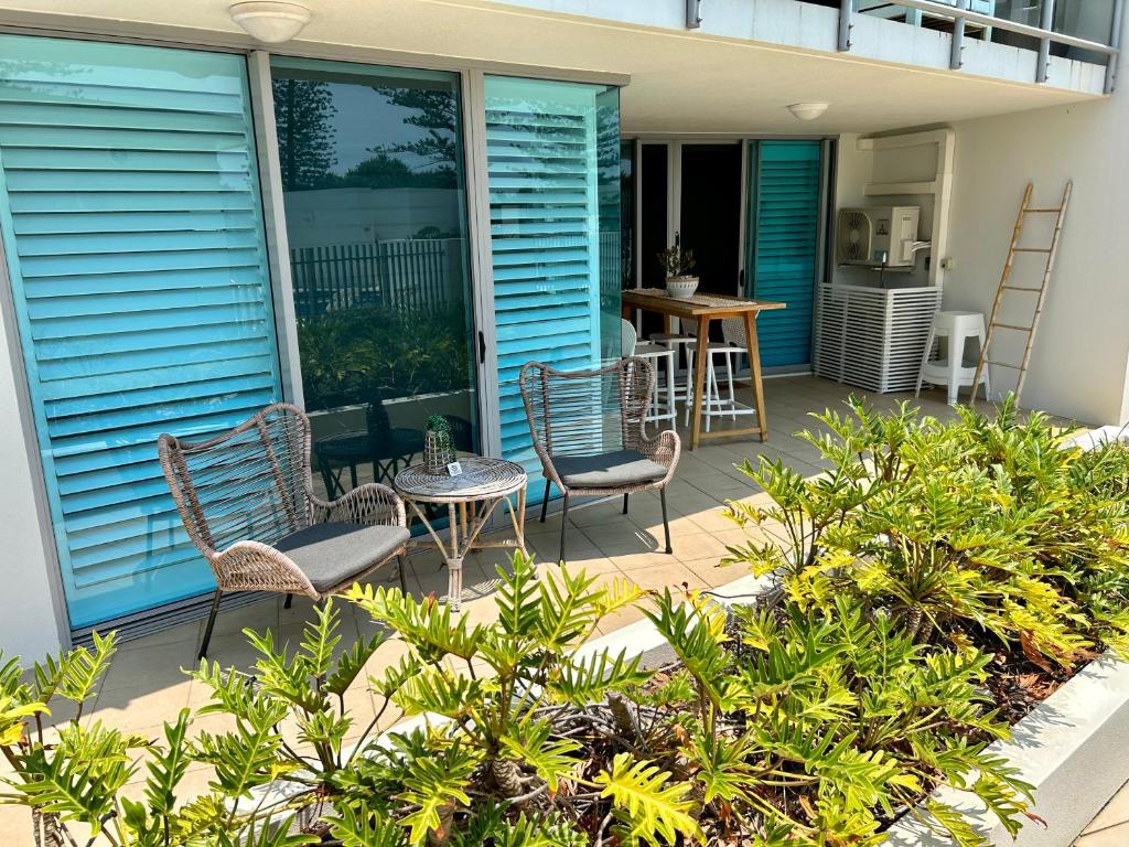 Balkón nebo terasa v ubytování Bargara Oceanfront Luxury Grd Flr Apartment