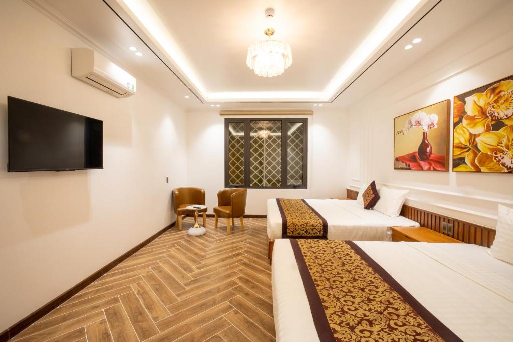 TV/trung tâm giải trí tại La Fleur Premium Central Apartment Hotel