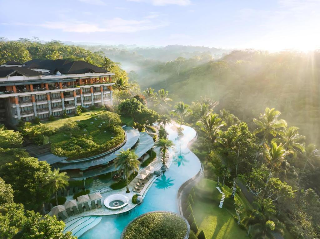 Pemandangan dari udara bagi Padma Resort Ubud