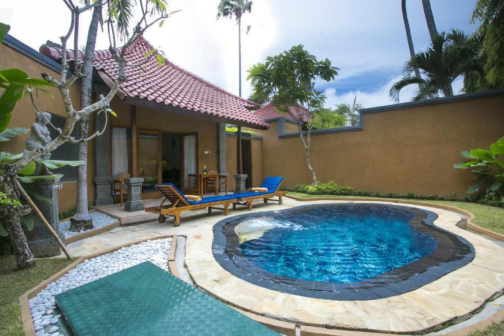 Parigata Villas Resort - 10