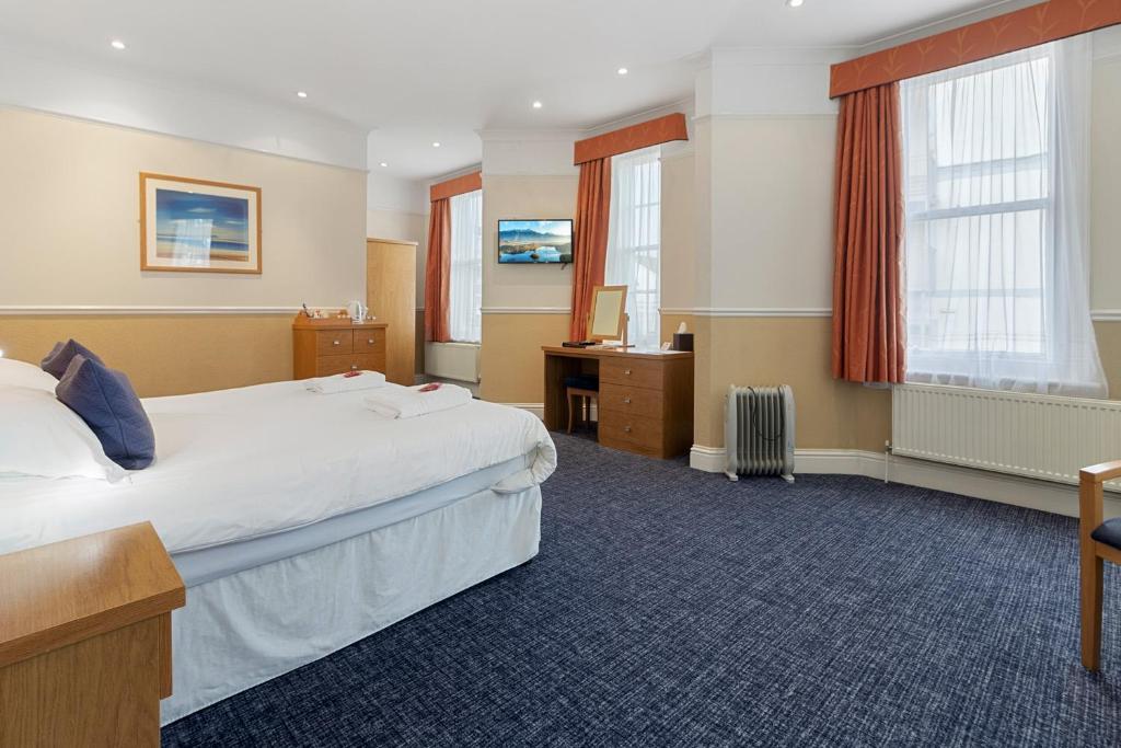 Babbacombe Royal Hotel and Carvery - 