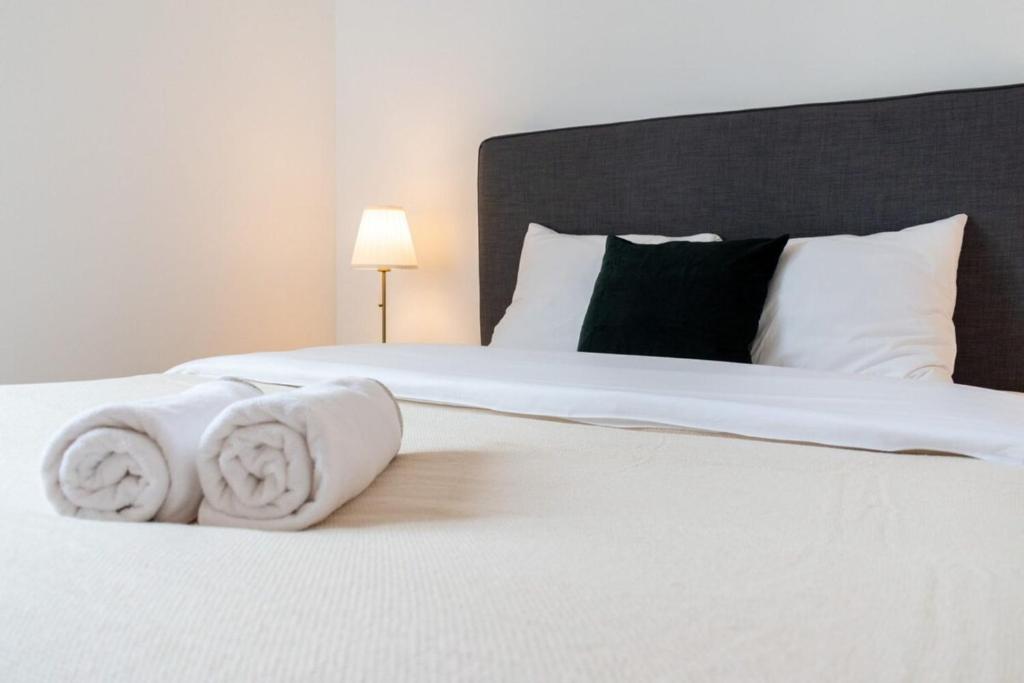 Posteľ alebo postele v izbe v ubytovaní Lille center equipped and bright apartment