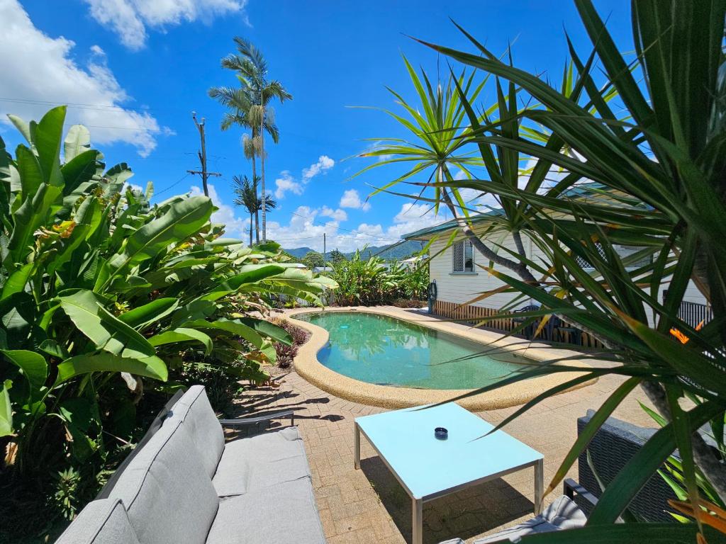 Gateway to Paradise - Housity