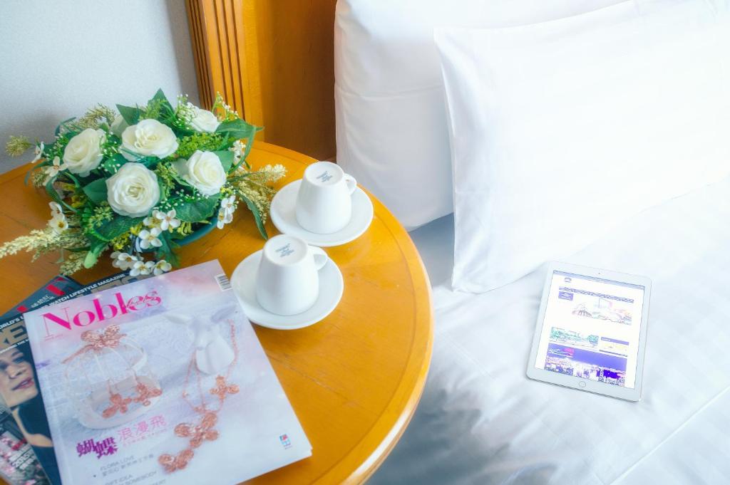 BEST WESTERN PLUS Hotel Hong Kongにあるベッド
