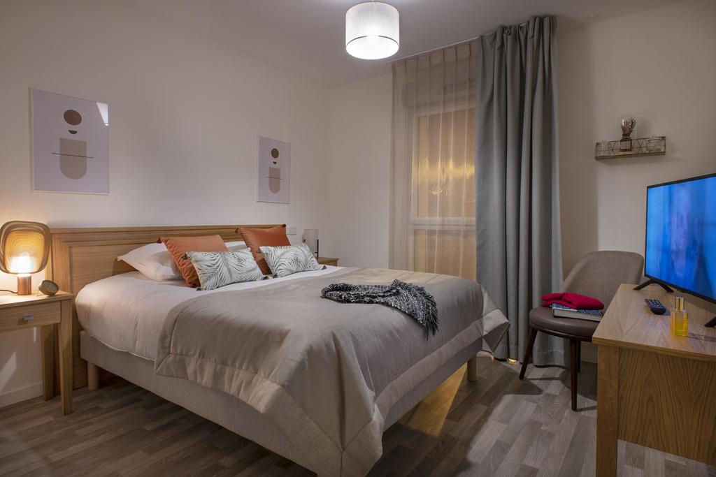 Adult Guide Chalon-sur-Saône