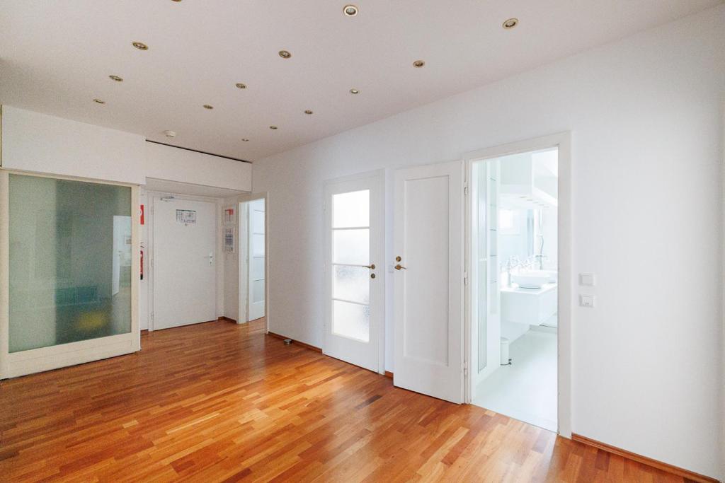 Fotografia z galérie ubytovania Operastreet City-Center Premium Apartment vo Viedni