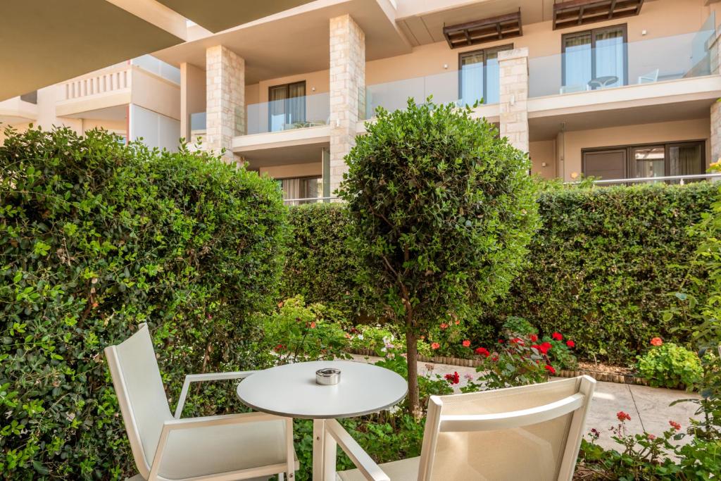 Airis Boutique Hotel & Suites - For adults only - 8