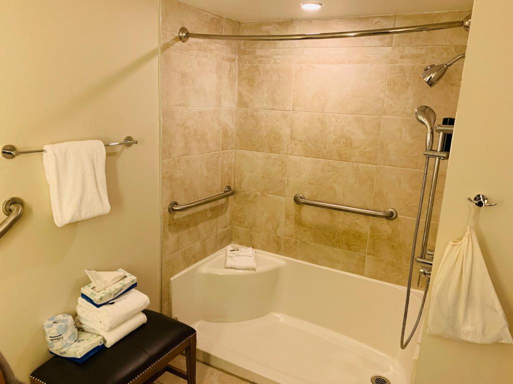 Living Water Resort & Spa photo