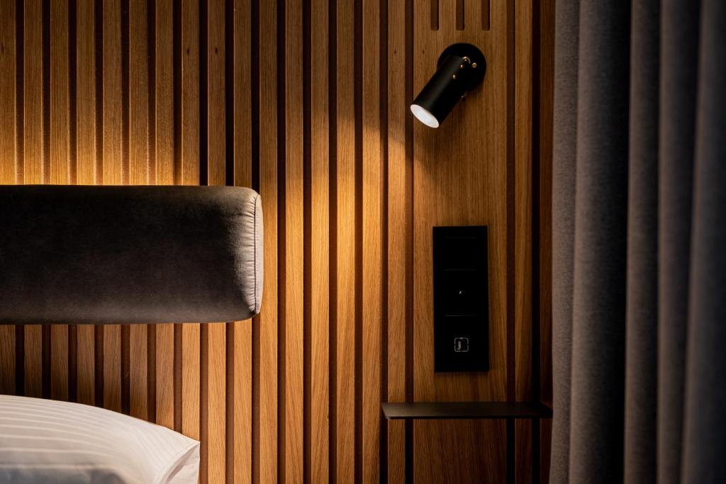 Zleep Hotel Prague - Resim 13