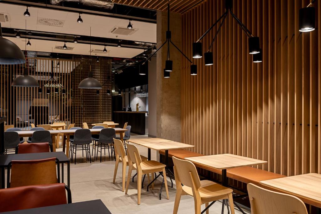 Zleep Hotel Prague - Resim 17