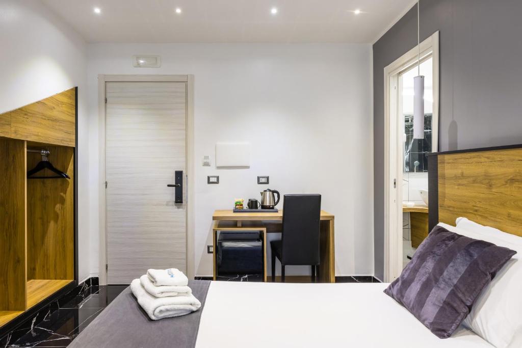 Hotel Bella Napoli - Resim 21