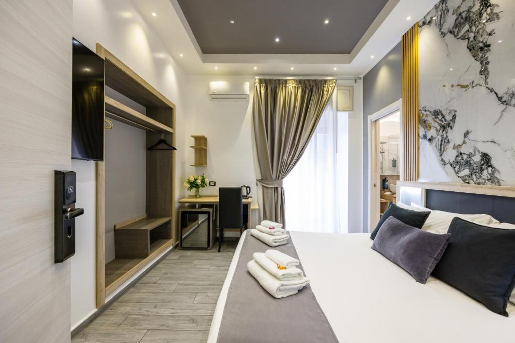 Hotel Bella Napoli - Resim 34