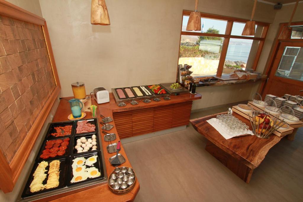 Maria Beach Hotel - 17