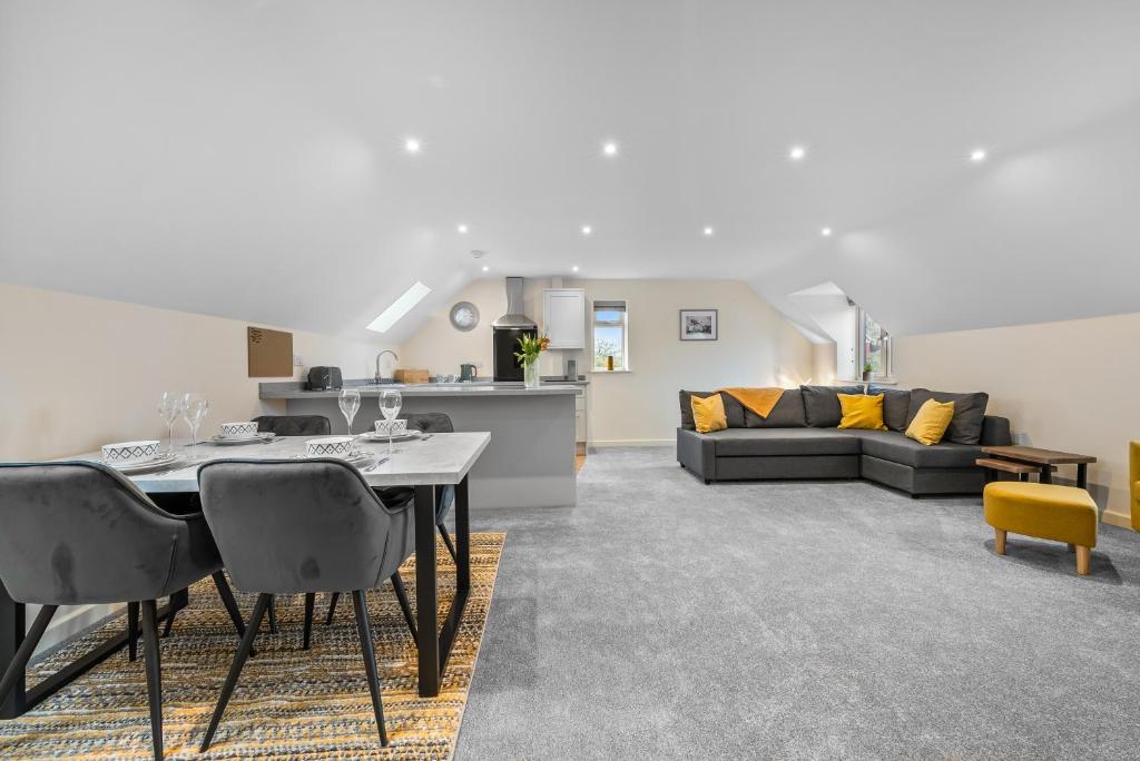 Photo inspiration: Wi Fi Enabled Luxury Apartment Reference: Luxury Apartment In Stockton Sleeps 4 Free WiFi Stockton Prețuri