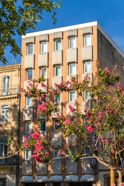 Budova, kde se hotel nachází