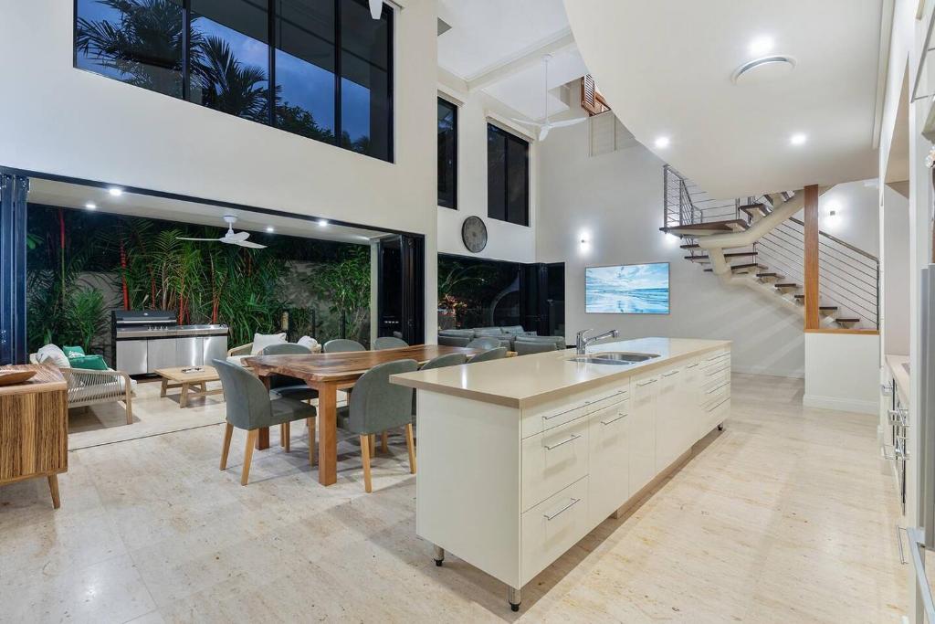Fotografie z fotogalerie ubytování Flagstaff Pavillion - A Lush Subtropical Paradise v destinaci Port Douglas