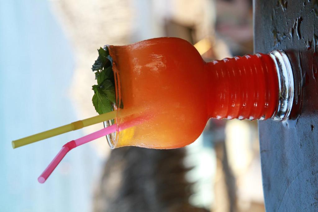 Maria Beach Hotel - 11