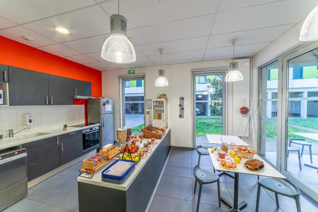 Montempô Apparthôtel Toulouse Balma - Resim 14