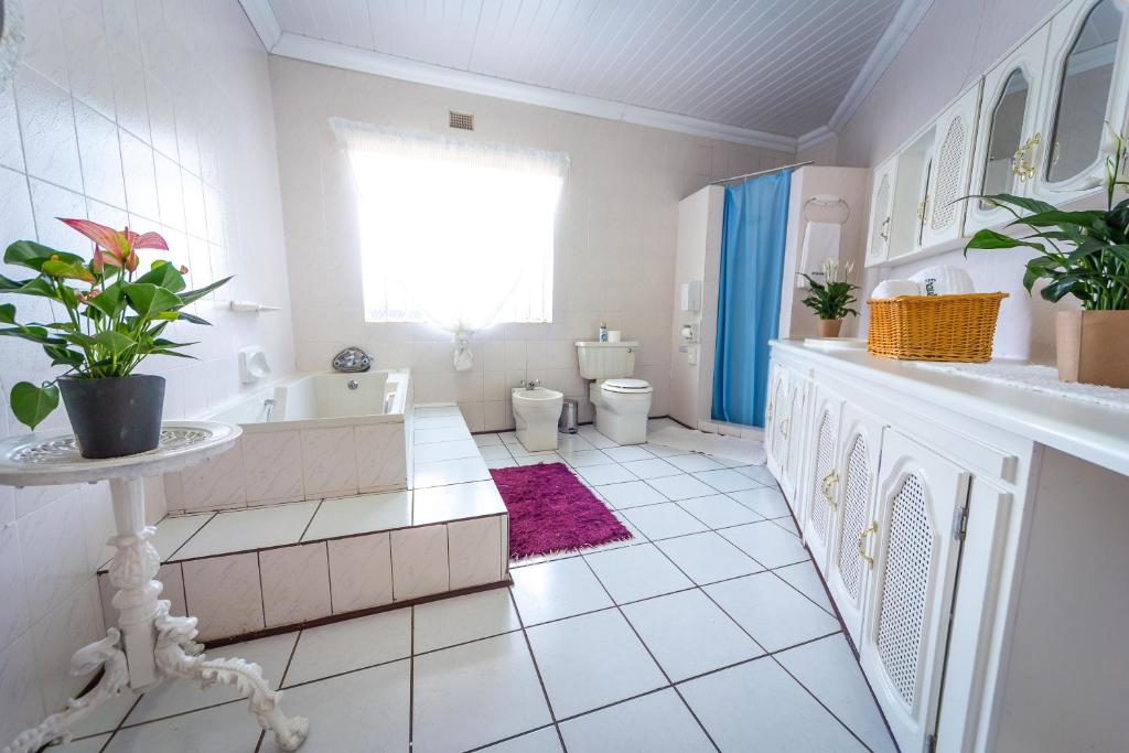 Cucina o angolo cottura di Graceland Self-Catering Cottages