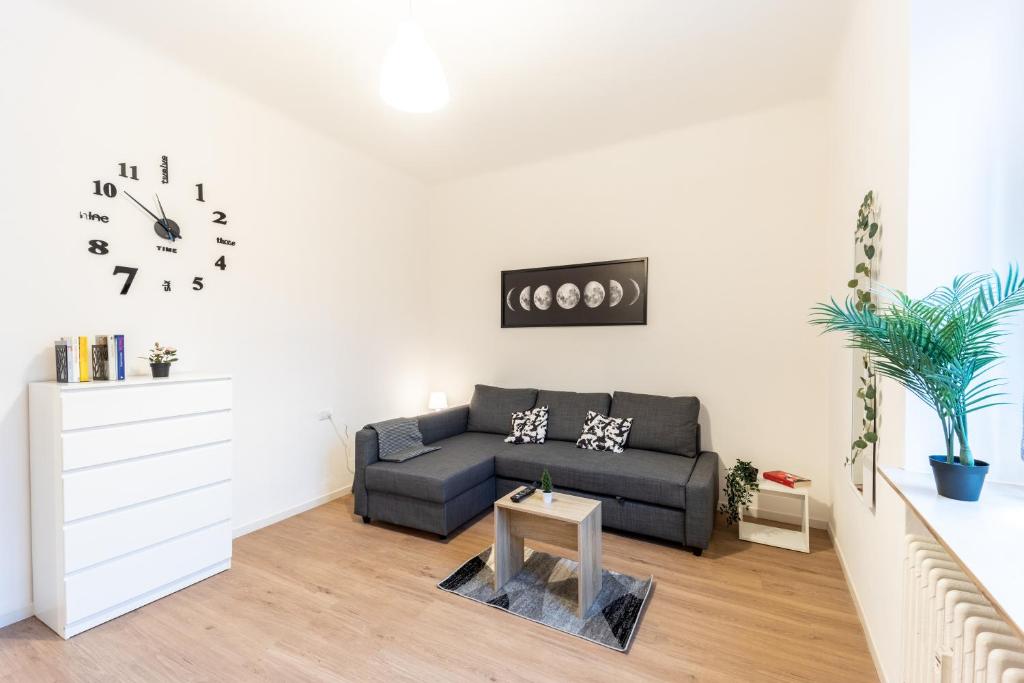 Cozy with WiFi & AC - Close to subway to Duomo - One-Bedroom Apartment