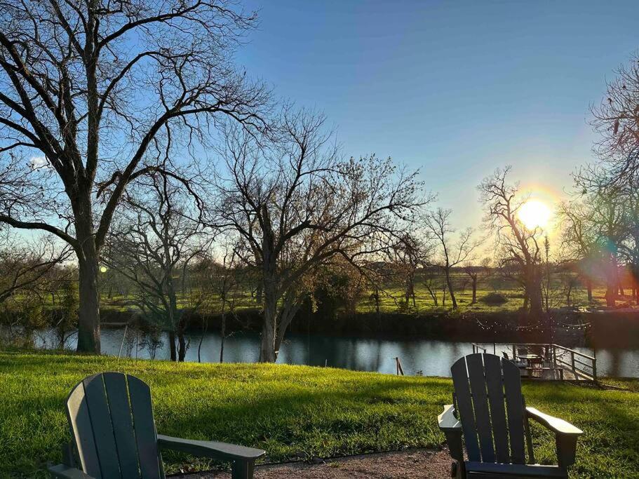 Holiday home The River House, Martindale Historic Lux with a Peaceful Vibe, USA