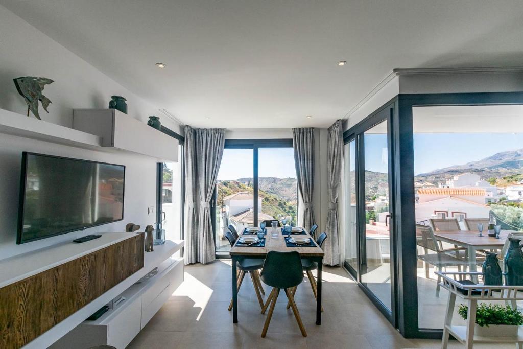 TV a/nebo společenská místnost v ubytování Luxury apartment
