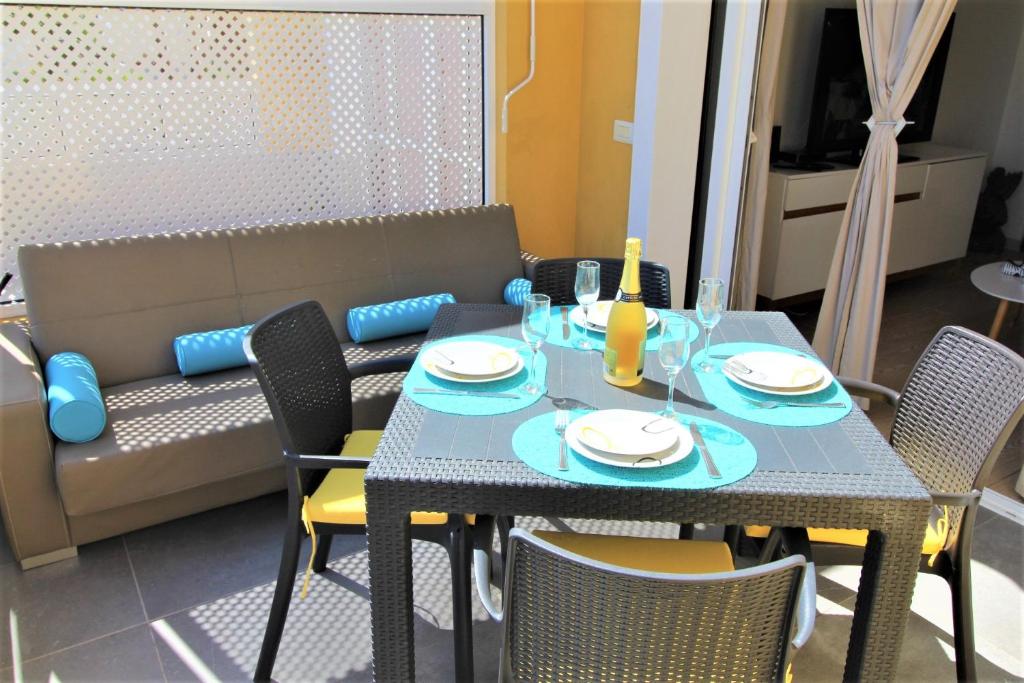 Zebra 3 piscines, Adeje, Espagne