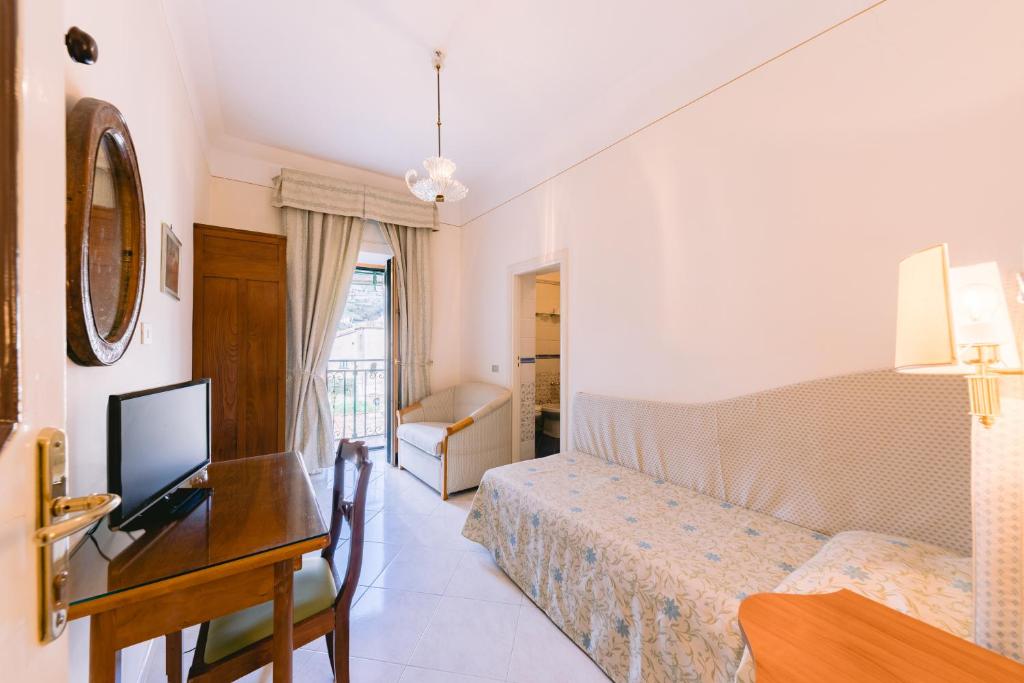 تلفاز و/أو أجهزة ترفيهية في Hotel Toro