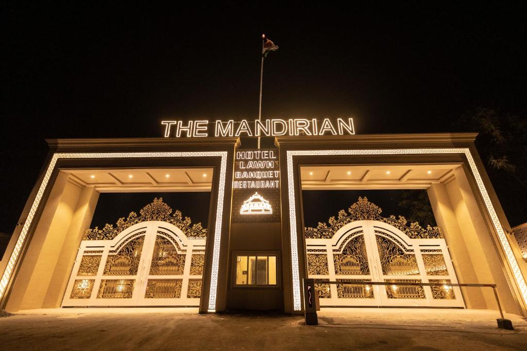 Fotografie z fotogalerie ubytování The Mandirian v destinaci Váránasí