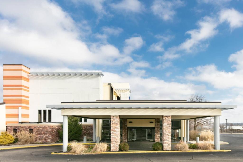a rendering of the front of a building at Chester Inn & Suites in Sharonville