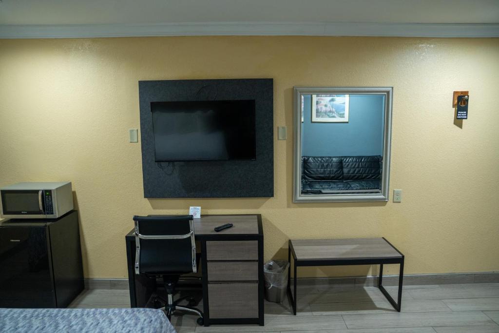 Americas Best Value Inn Fort Myers - King Room - Niet Roken