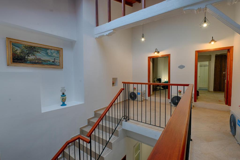 Fotografie z fotogalerie ubytování Penelope's Mansion Omodos v destinaci Omodos