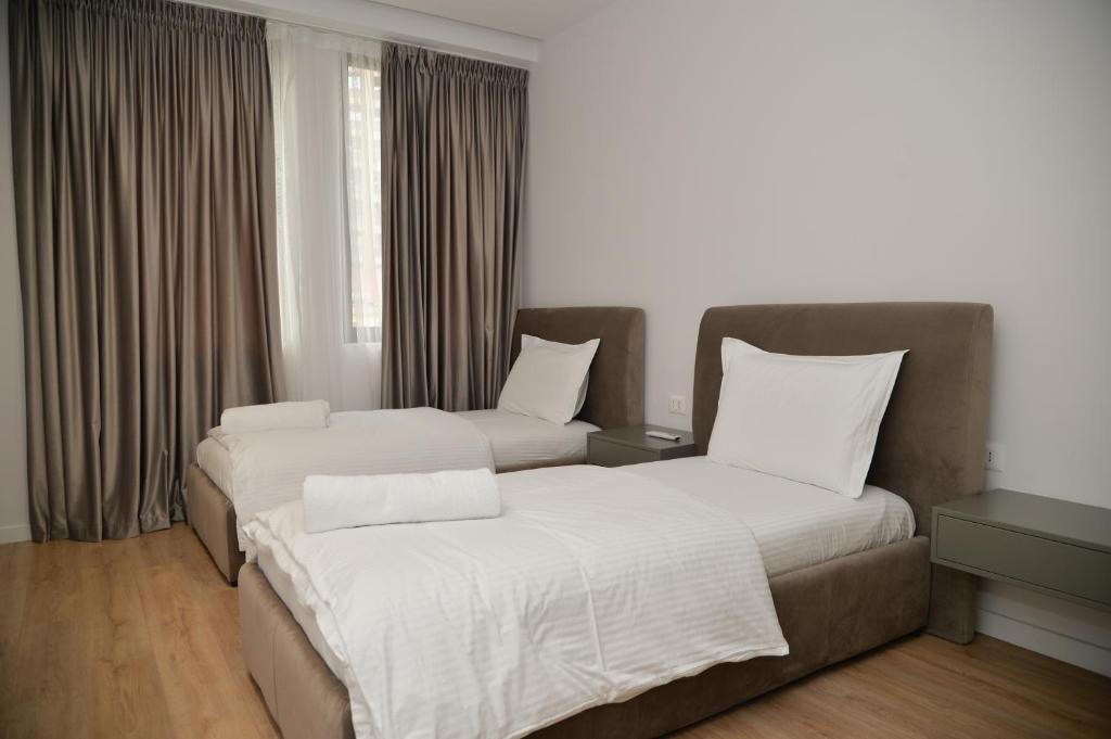Hera Tirana Suite Deluxe - Imazhi 7