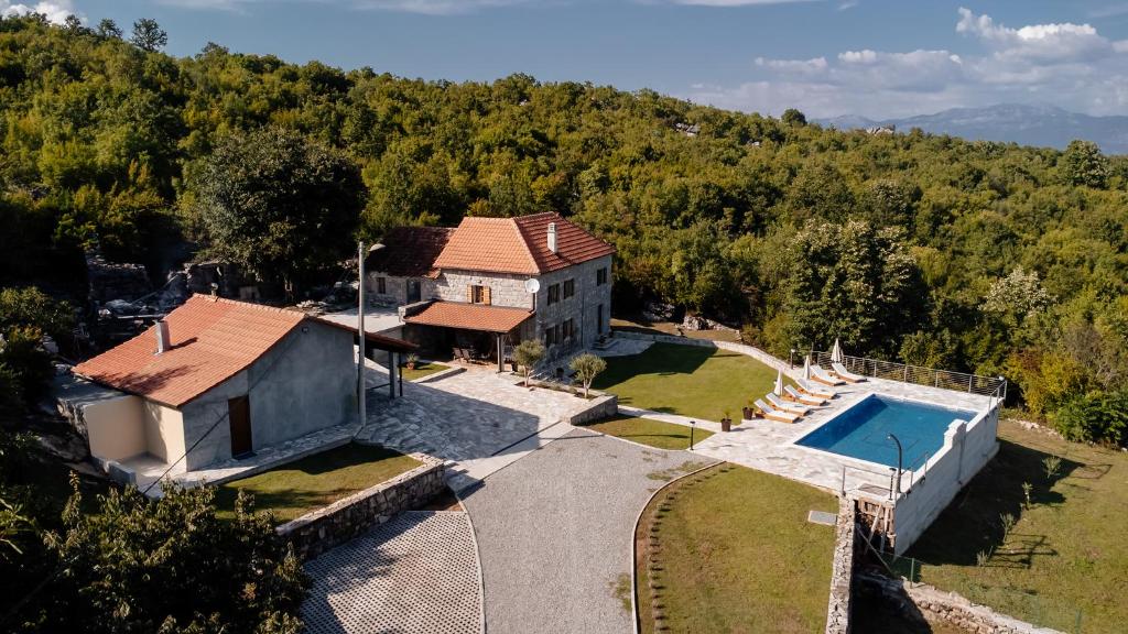 Příroda nedaleko apartmánu