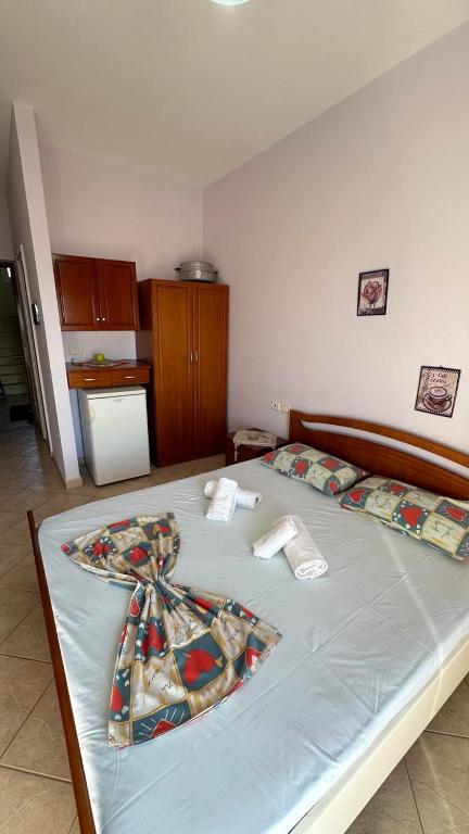 Ailin studio apart - Imazhi 9
