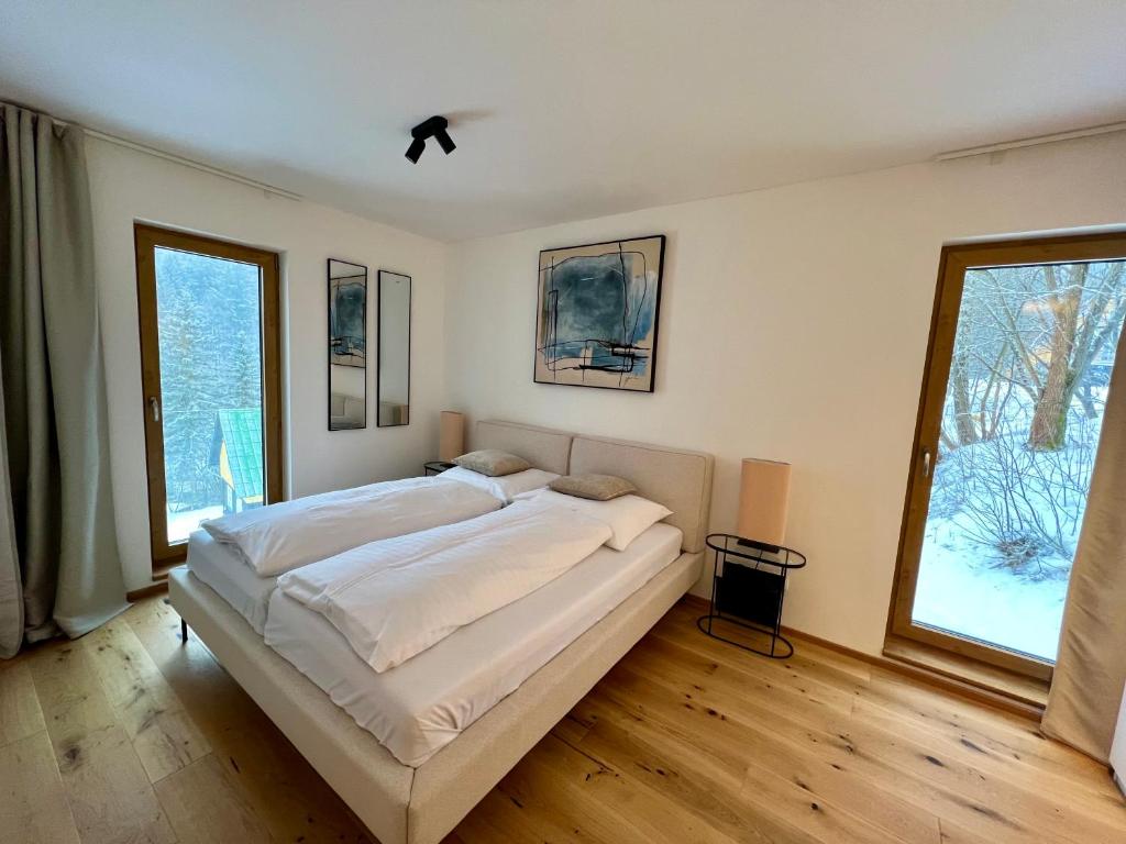 Golden Ridge Apartments - 6