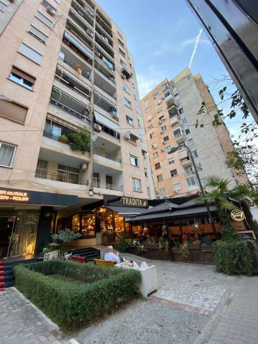 2-bedroom condo in Tirana - Imazhi 6