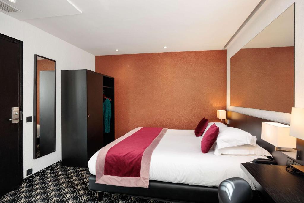 
Standard Double Room
