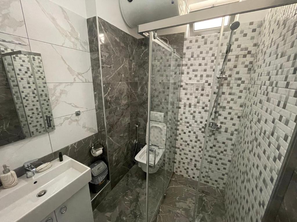 Beachfront Apartments - Imazhi 3