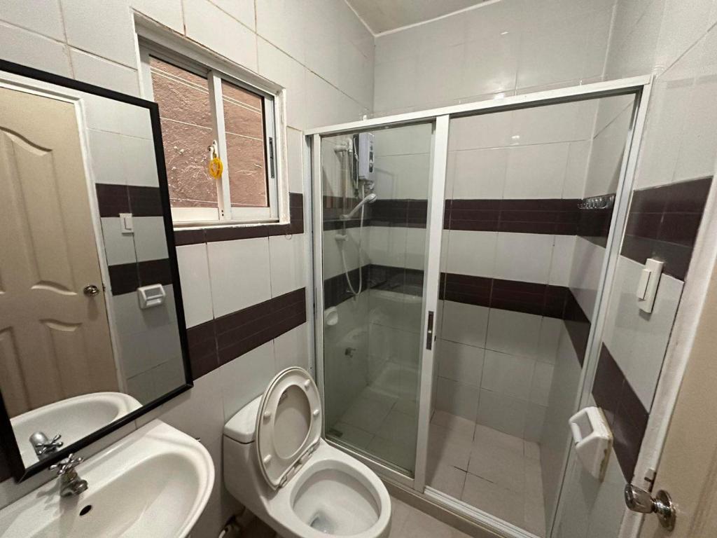 Brizo Hotel and Beach Resort Bataan - Superior Quadruple Room