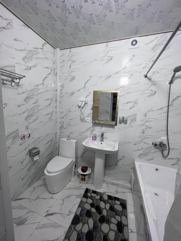 Asia Central Boutique - Comfort Triple Room