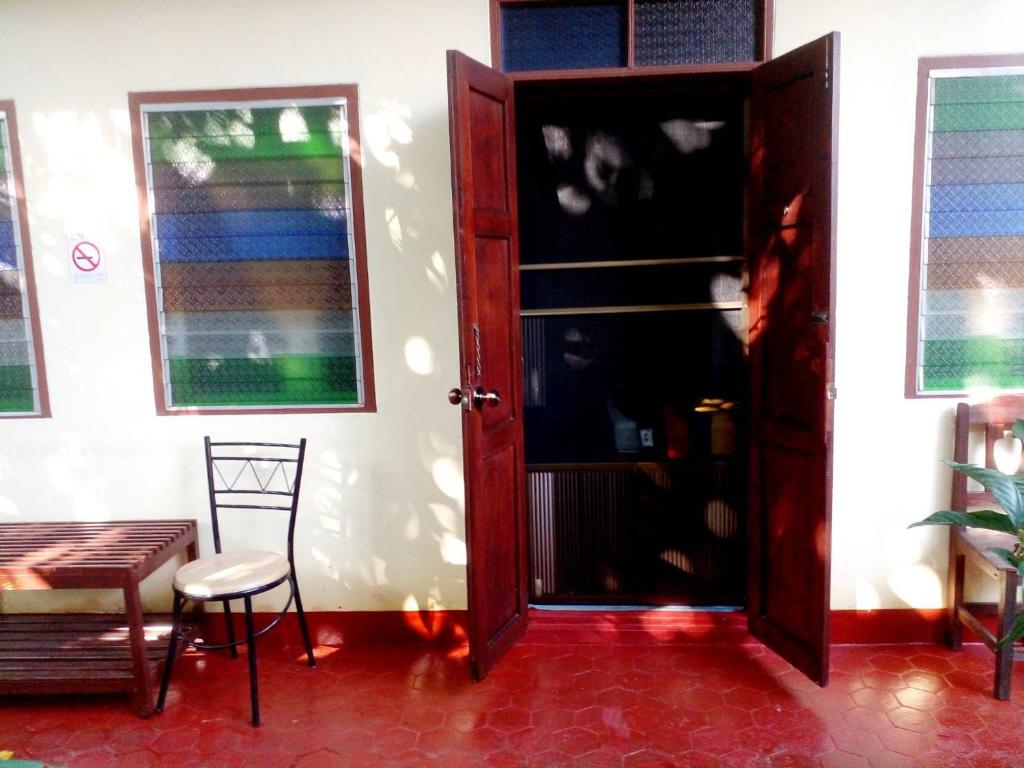 Golden Triangle Palace Hotel - Resim 45