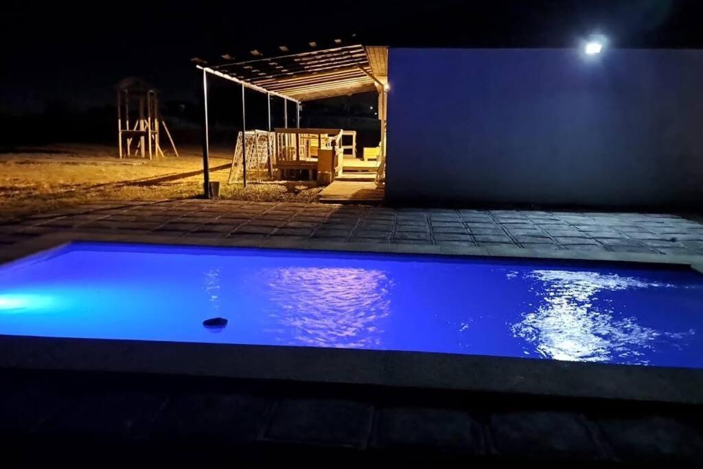 Bazén v ubytování Casa los cabreras nebo v jeho okolí